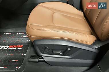 Внедорожник / Кроссовер Audi Q7 2024 в 