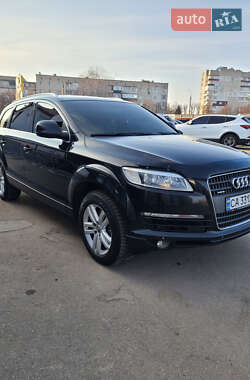 Внедорожник / Кроссовер Audi Q7 2006 в 