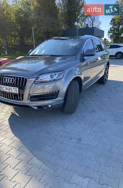 Внедорожник / Кроссовер Audi Q7 2015 в Мостиске