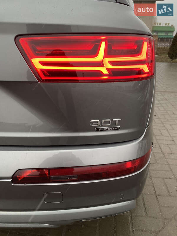 Внедорожник / Кроссовер Audi Q7 2016 в Буске