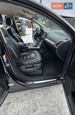 Внедорожник / Кроссовер Audi Q7 2012 в 