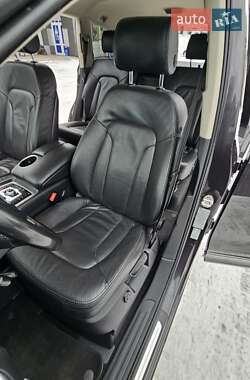 Внедорожник / Кроссовер Audi Q7 2012 в 
