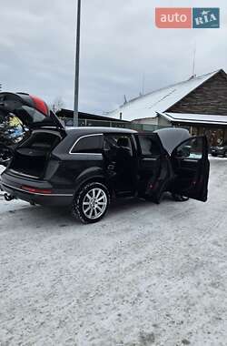 Внедорожник / Кроссовер Audi Q7 2012 в 