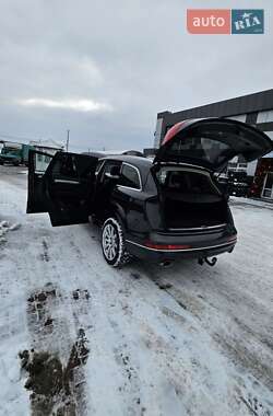 Внедорожник / Кроссовер Audi Q7 2012 в 