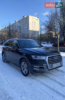 Позашляховик / Кросовер Audi Q7 2016 в Києві