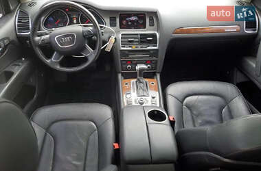 Внедорожник / Кроссовер Audi Q7 2013 в 