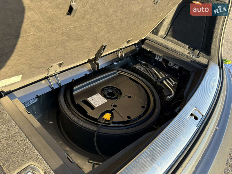 Позашляховик / Кросовер Audi Q7 2015 в Києві