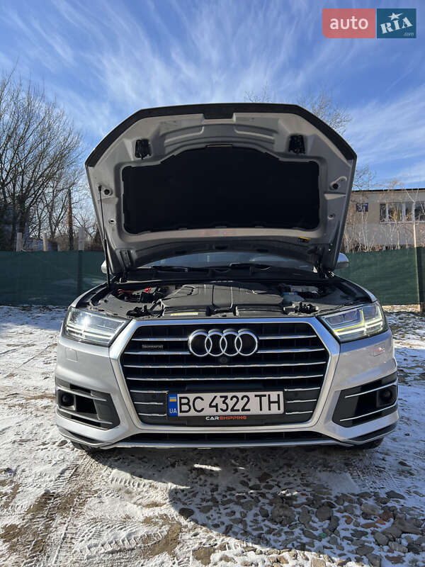 Позашляховик / Кросовер Audi Q7 2016 в Тернополі