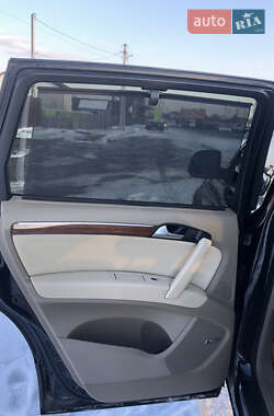Позашляховик / Кросовер Audi Q7 2007 в 