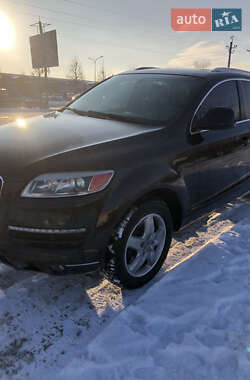 Позашляховик / Кросовер Audi Q7 2007 в 