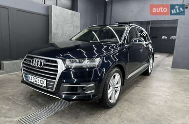 Позашляховик / Кросовер Audi Q7 2016 в Києві