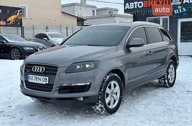 Внедорожник / Кроссовер Audi Q7 2011 в Харькове