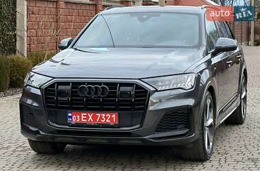 Внедорожник / Кроссовер Audi Q7 2020 в Ровно