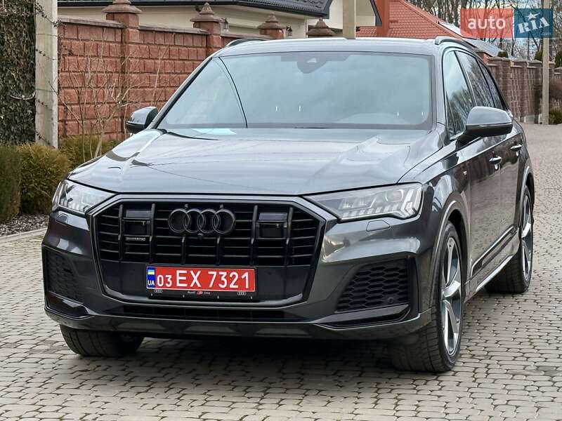 Внедорожник / Кроссовер Audi Q7 2020 в Ровно