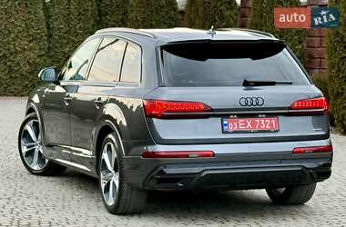 Внедорожник / Кроссовер Audi Q7 2020 в Ровно