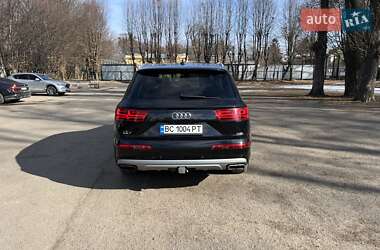 Внедорожник / Кроссовер Audi Q7 2019 в 