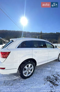 Внедорожник / Кроссовер Audi Q7 2011 в 