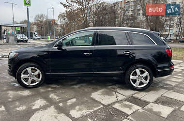 Внедорожник / Кроссовер Audi Q7 2014 в 