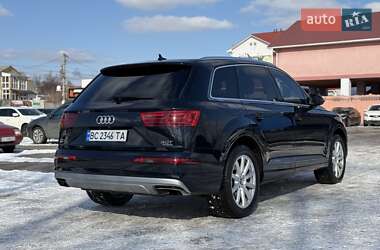 Позашляховик / Кросовер Audi Q7 2016 в Києві