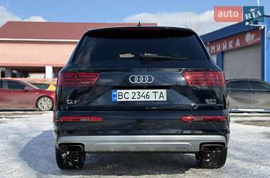 Позашляховик / Кросовер Audi Q7 2016 в Києві