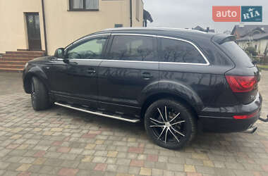 Позашляховик / Кросовер Audi Q7 2006 в 