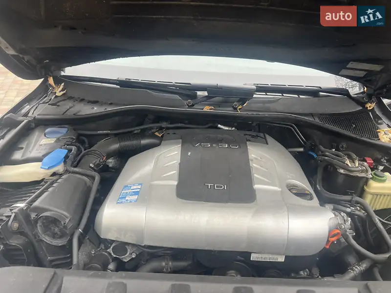Внедорожник / Кроссовер Audi Q7 2006 в 
