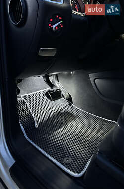 Внедорожник / Кроссовер Audi Q7 2011 в 