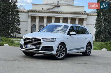 Позашляховик / Кросовер Audi Q7 2018 в Києві