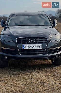 Внедорожник / Кроссовер Audi Q7 2008 в 