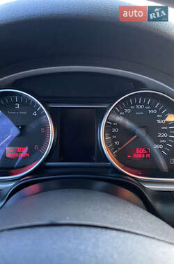 Внедорожник / Кроссовер Audi Q7 2008 в 