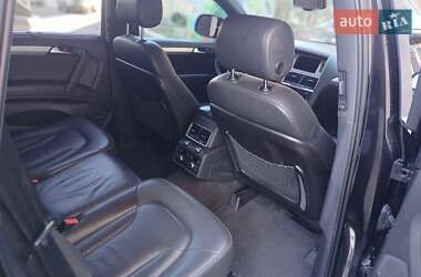Внедорожник / Кроссовер Audi Q7 2013 в 