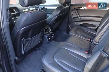 Внедорожник / Кроссовер Audi Q7 2013 в 