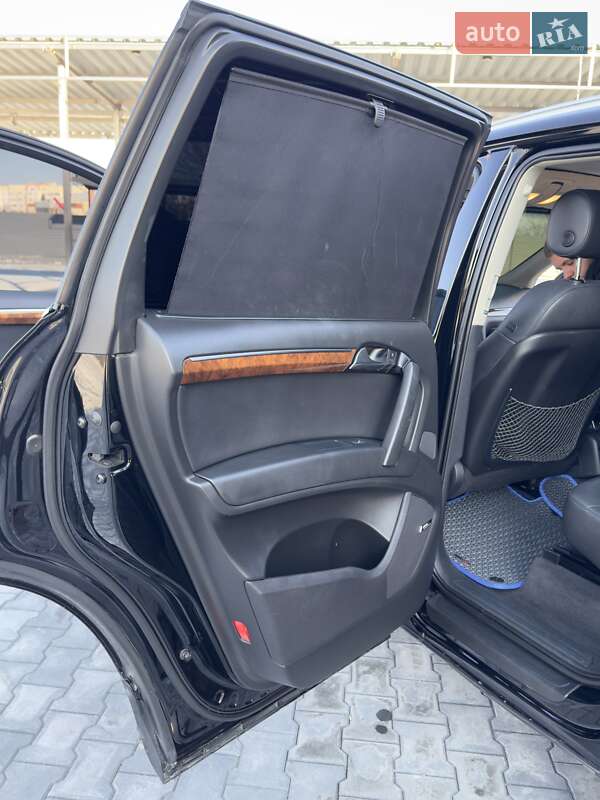 Позашляховик / Кросовер Audi Q7 2013 в Кам'янець-Подільському фото 46 Позашляховик / Кросовер Audi Q7 2013 в Кам'янець-Подільському