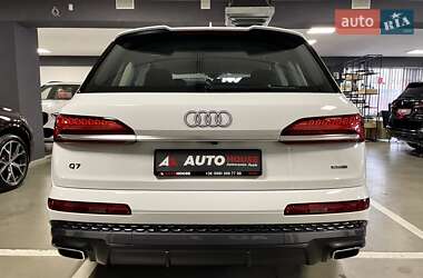 Внедорожник / Кроссовер Audi Q7 2025 в 