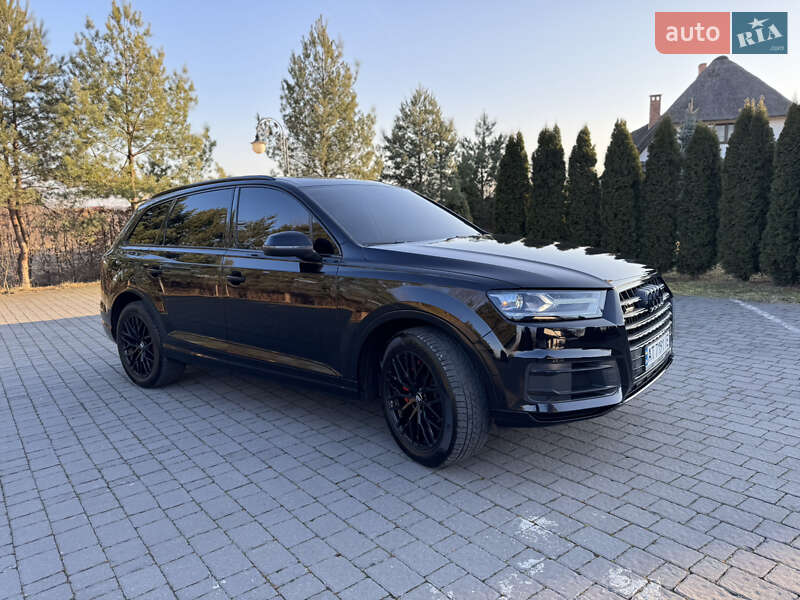 Внедорожник / Кроссовер Audi Q7 2018 в Ивано-Франковске