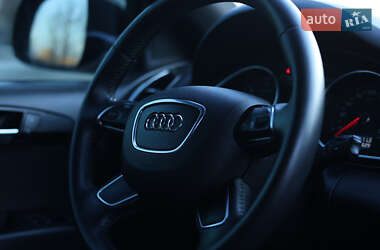 Внедорожник / Кроссовер Audi Q7 2012 в 