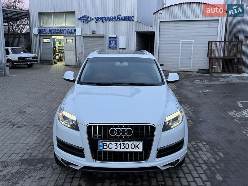 Внедорожник / Кроссовер Audi Q7 2014 в Киеве