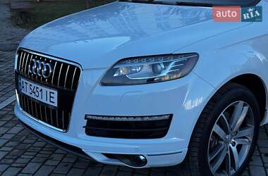 Внедорожник / Кроссовер Audi Q7 2015 в 