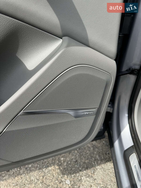 Внедорожник / Кроссовер Audi Q7 2020 в Киеве фото 23 Внедорожник / Кроссовер Audi Q7 2020 в Киеве