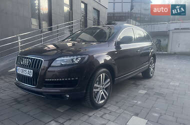 Внедорожник / Кроссовер Audi Q7 2011 в Сваляве