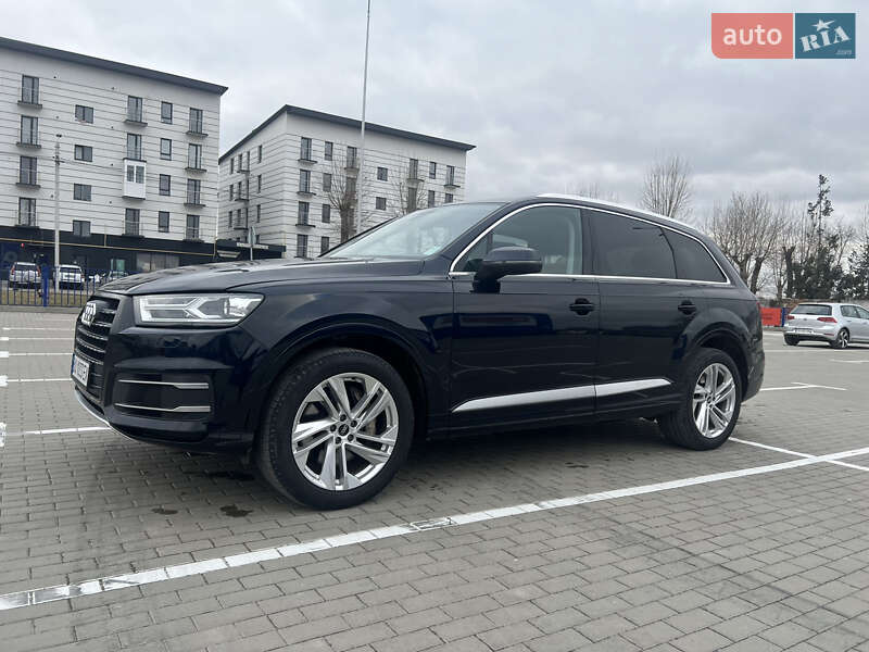 Внедорожник / Кроссовер Audi Q7 2017 в Тернополе