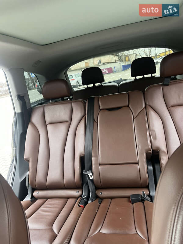 Внедорожник / Кроссовер Audi Q7 2017 в Тернополе
