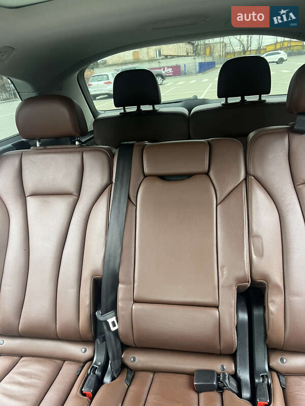 Внедорожник / Кроссовер Audi Q7 2017 в Тернополе