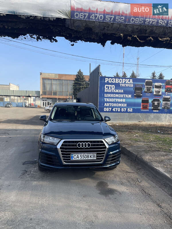 Позашляховик / Кросовер Audi Q7 2018 в Черкасах