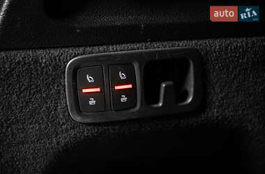 Внедорожник / Кроссовер Audi Q7 2018 в 