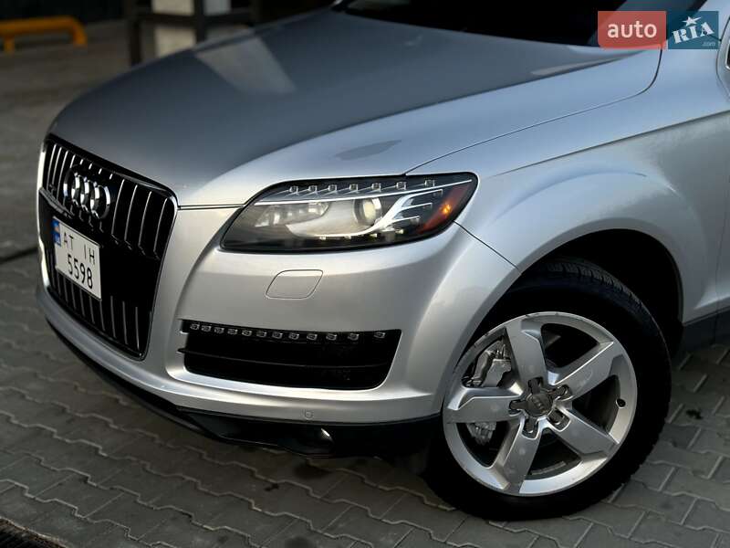 Позашляховик / Кросовер Audi Q7 2011 в Калуші