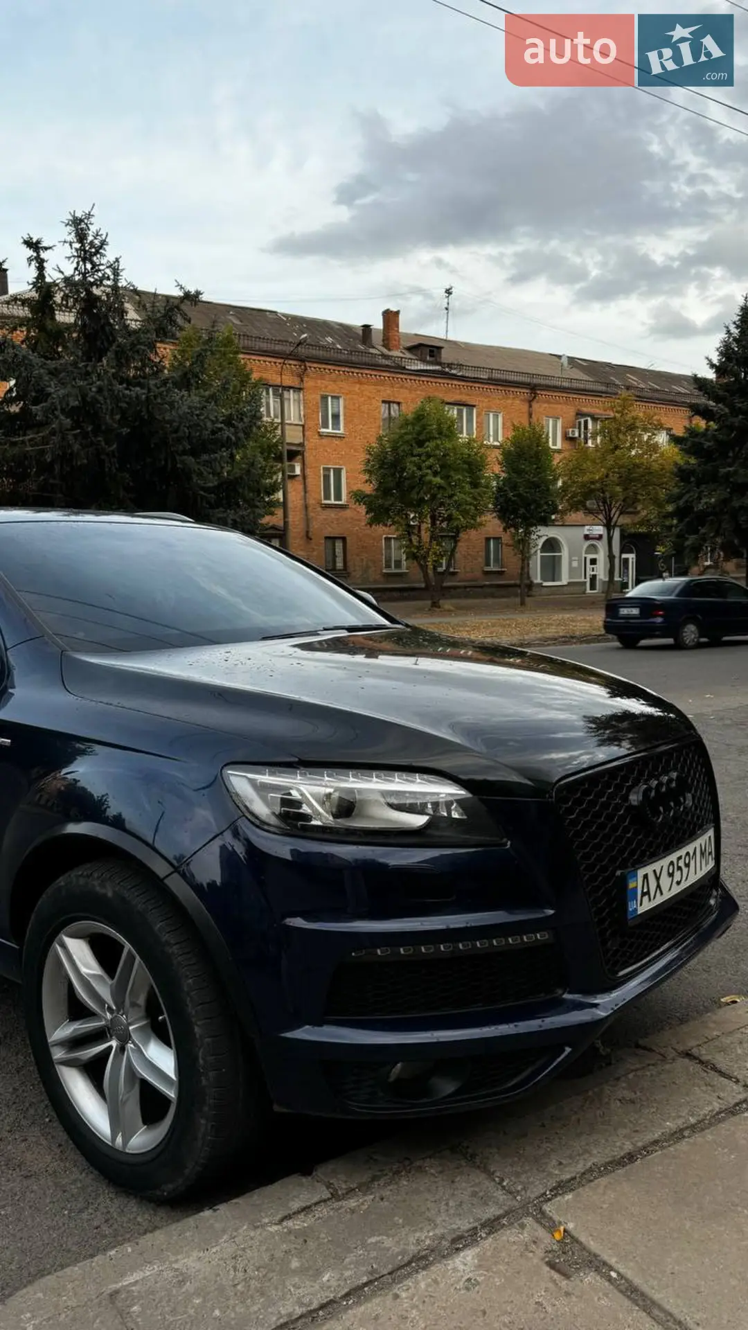 2010 Audi Q7 - мініатюра 2