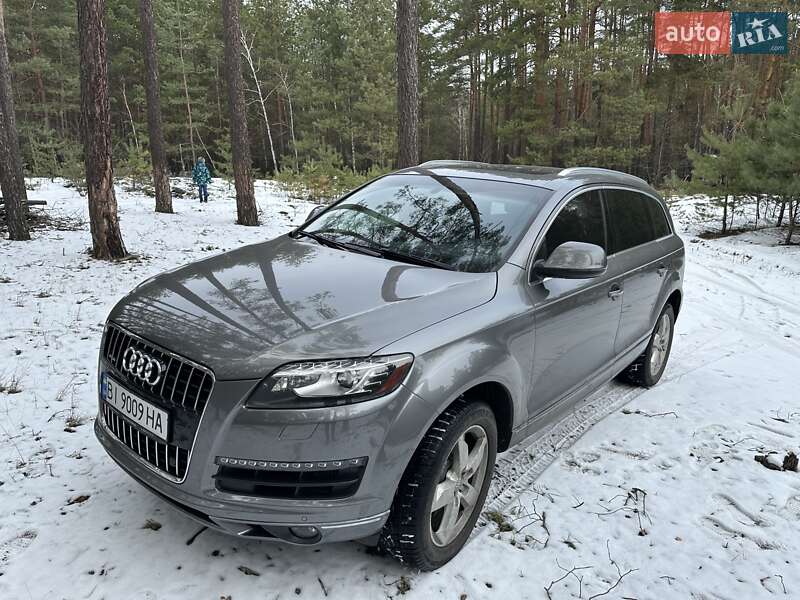 Внедорожник / Кроссовер Audi Q7 2010 в Полтаве
