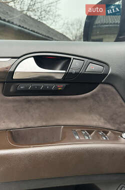 Внедорожник / Кроссовер Audi Q7 2011 в 