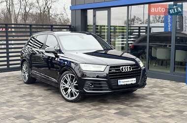 Позашляховик / Кросовер Audi Q7 2019 в Рівному